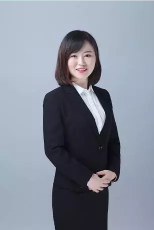 本期走进"名师思享汇"的,是杭州学校的副校长徐慧老师,传道授业解惑7