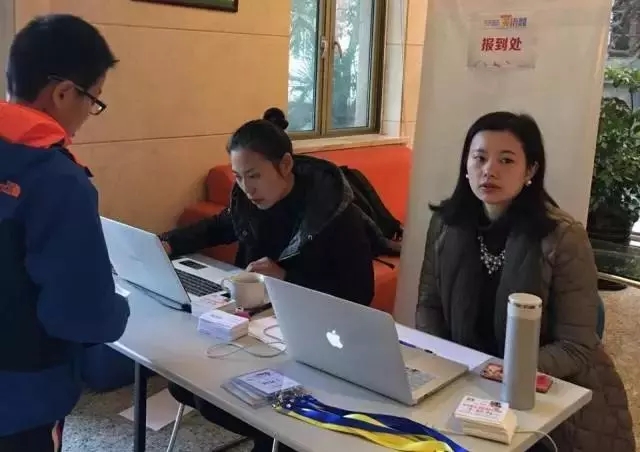 21世纪杯全国中小学生英语演讲比赛回顾