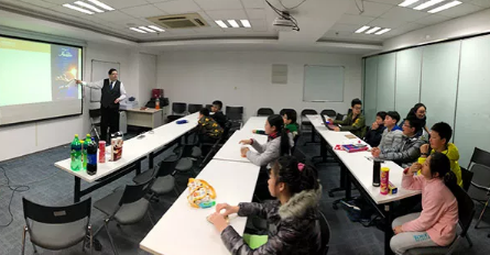 每个男孩都该看这部英文电影!外教带你边看边学 每个男孩都该看这部英文电影!外教带你边看边学