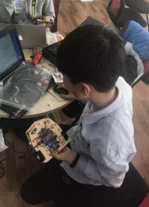 AI 时代“文盲”千万,你的孩子就是其中之一! AI 时代“文盲”千万,你的孩子就是其中之一!